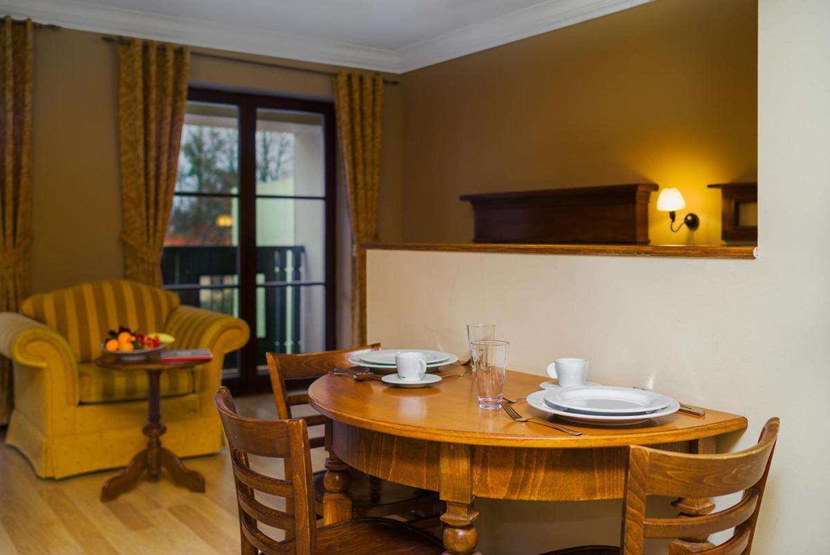 Apartamenty Portowe Mikołajki Kültér fotó